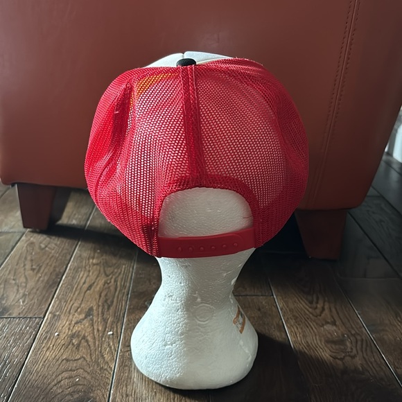 Vintage Home Hardware Trucker Hat - Picture 3 of 3